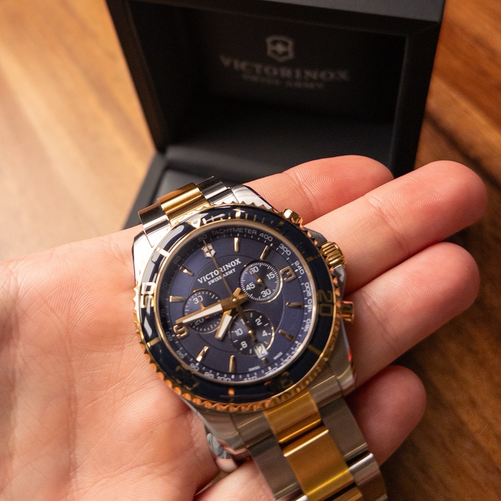 Victorinox Swiss Army Maverick Men’s Chronograph (241791) (Blue Sunburst Dial)