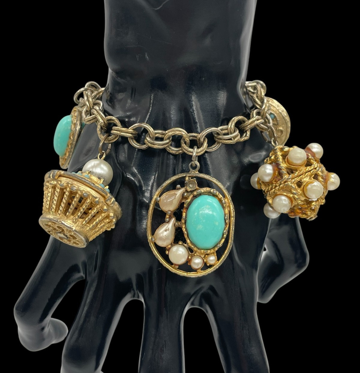 VTG Etruscan Style Faux Pearl Turquoise Gold-tone chunky charm fob bracelet 7″