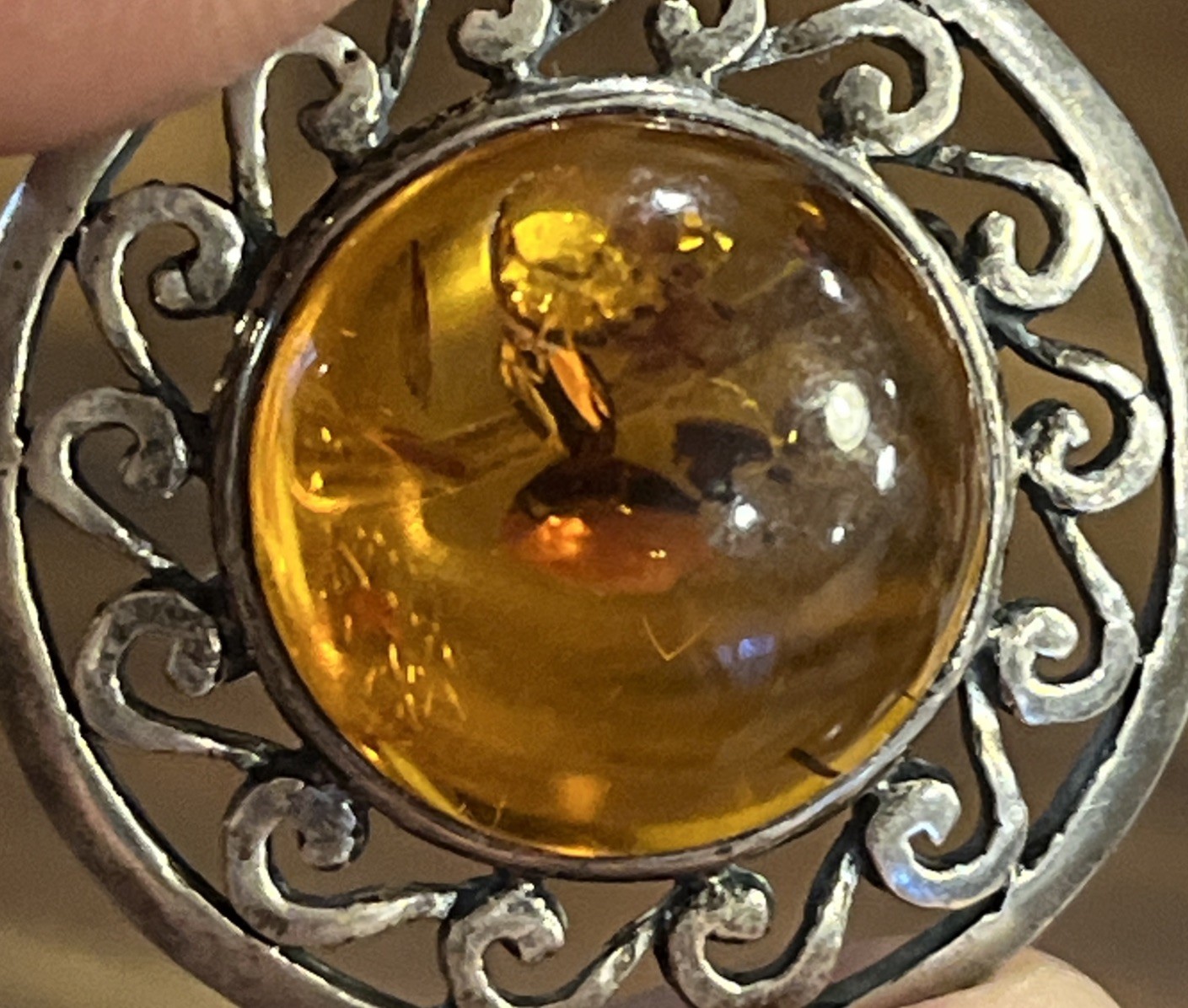 Baltic Amber Sterling Silver 925 Brooch Pin mid-20th century 1 1/8” OOMA