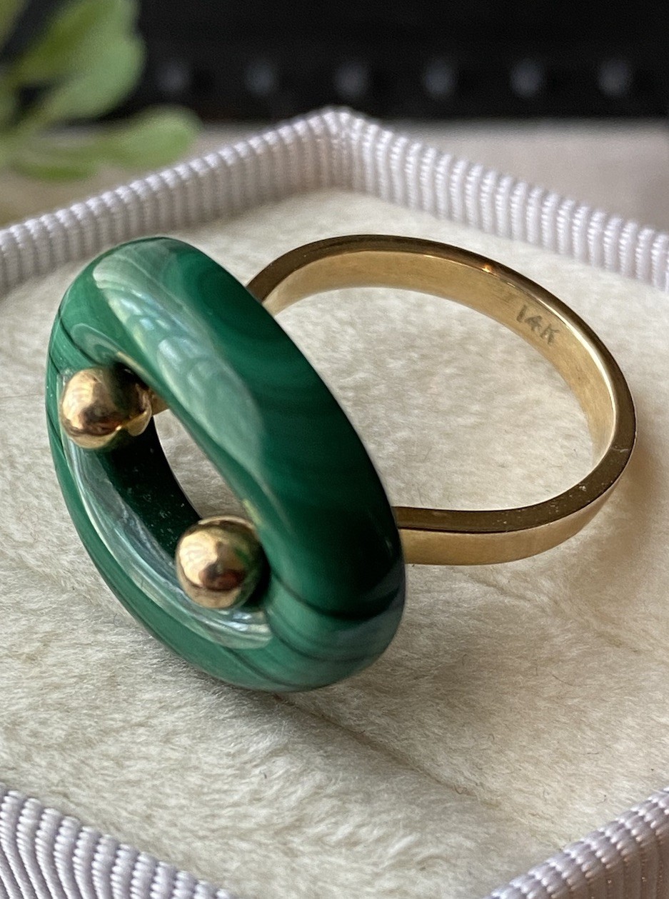 Vintage Custom Modern Space Age 14k Yellow Gold Malachite Statement Ring 7
