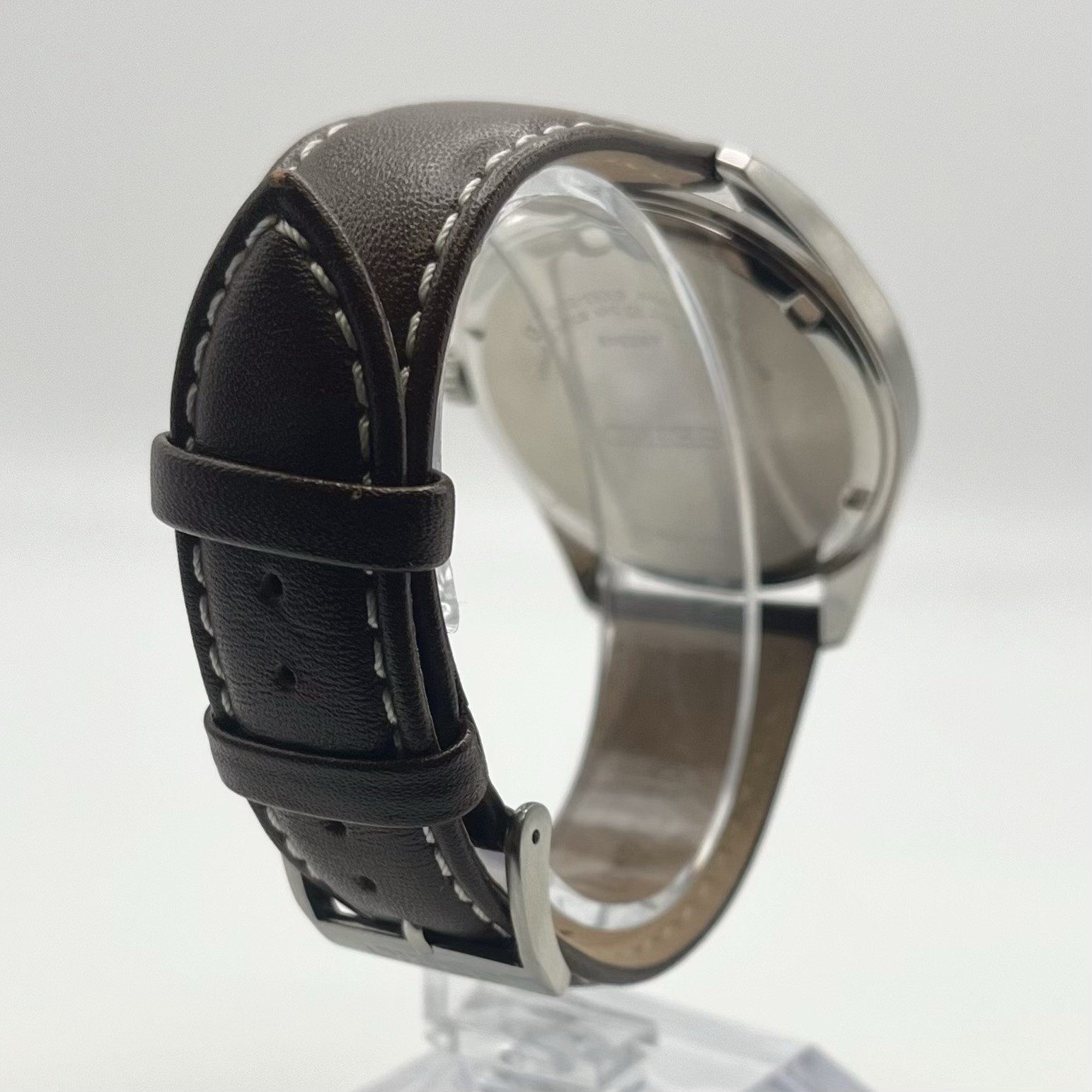 Seiko Essentials Green Quartz Day Date Sunburst 8N53-00A0 10 BAR WR 40mm Leather