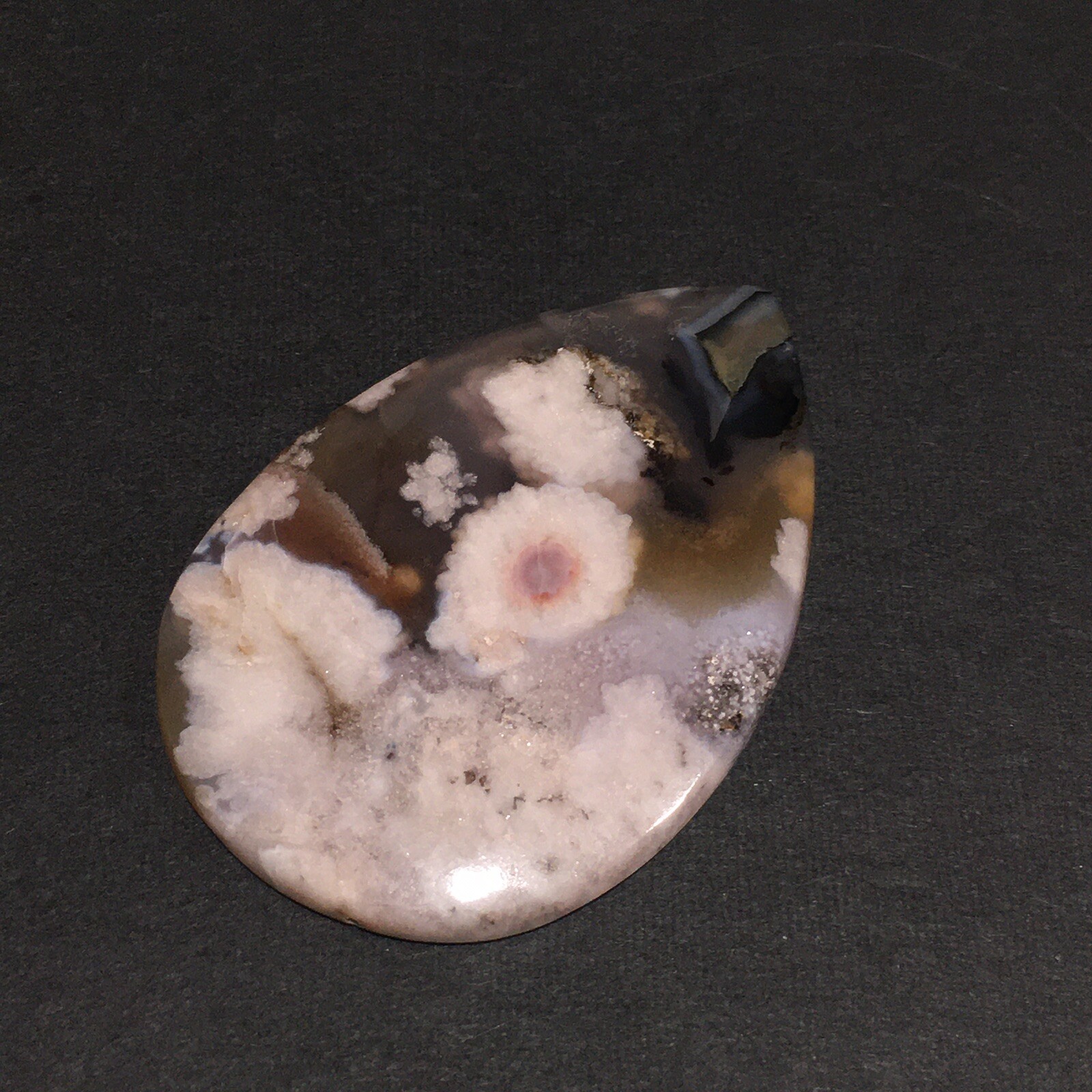 48×32.9×4.5mm Fine Collectors’ Flower Picture Plume Agate Teardrop Cabochon Gem