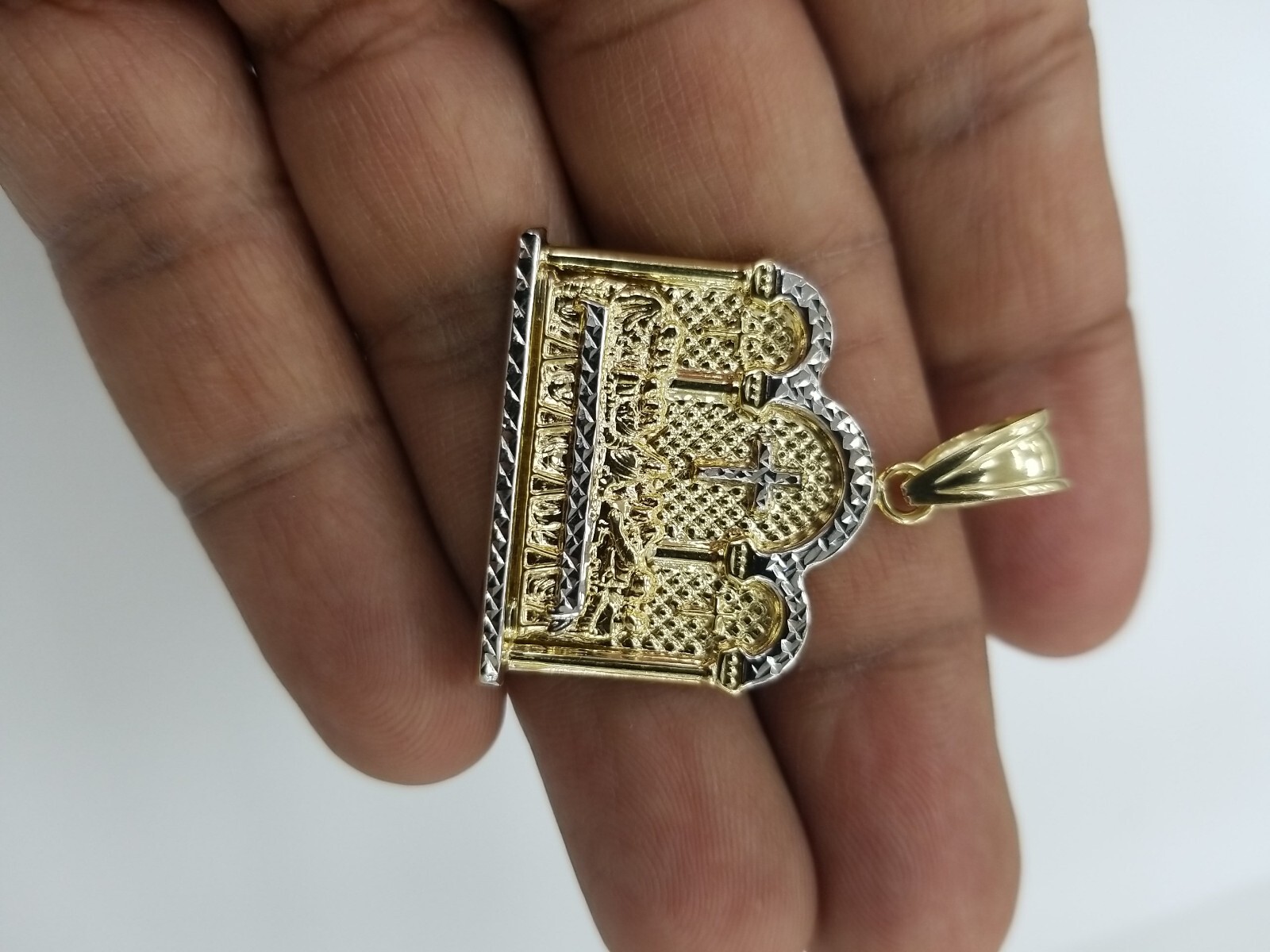 10KT Gold Last supper 2Tone pendant 6mm Bail 100% genuine Gold, New 4.3 grm