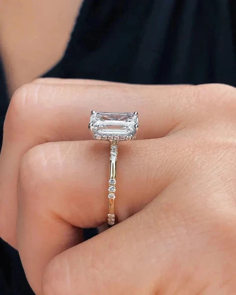 4.30 Ct IGI Emerald-Cut EF/VS1 Lab Grown Diamond Engagement Ring 14K Yellow Gold