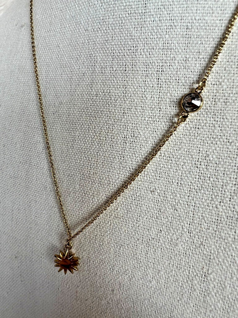 Alexa’s Angels Gold Tone Necklace Sunburst Charm Crystal Dainty Minimalist 17″