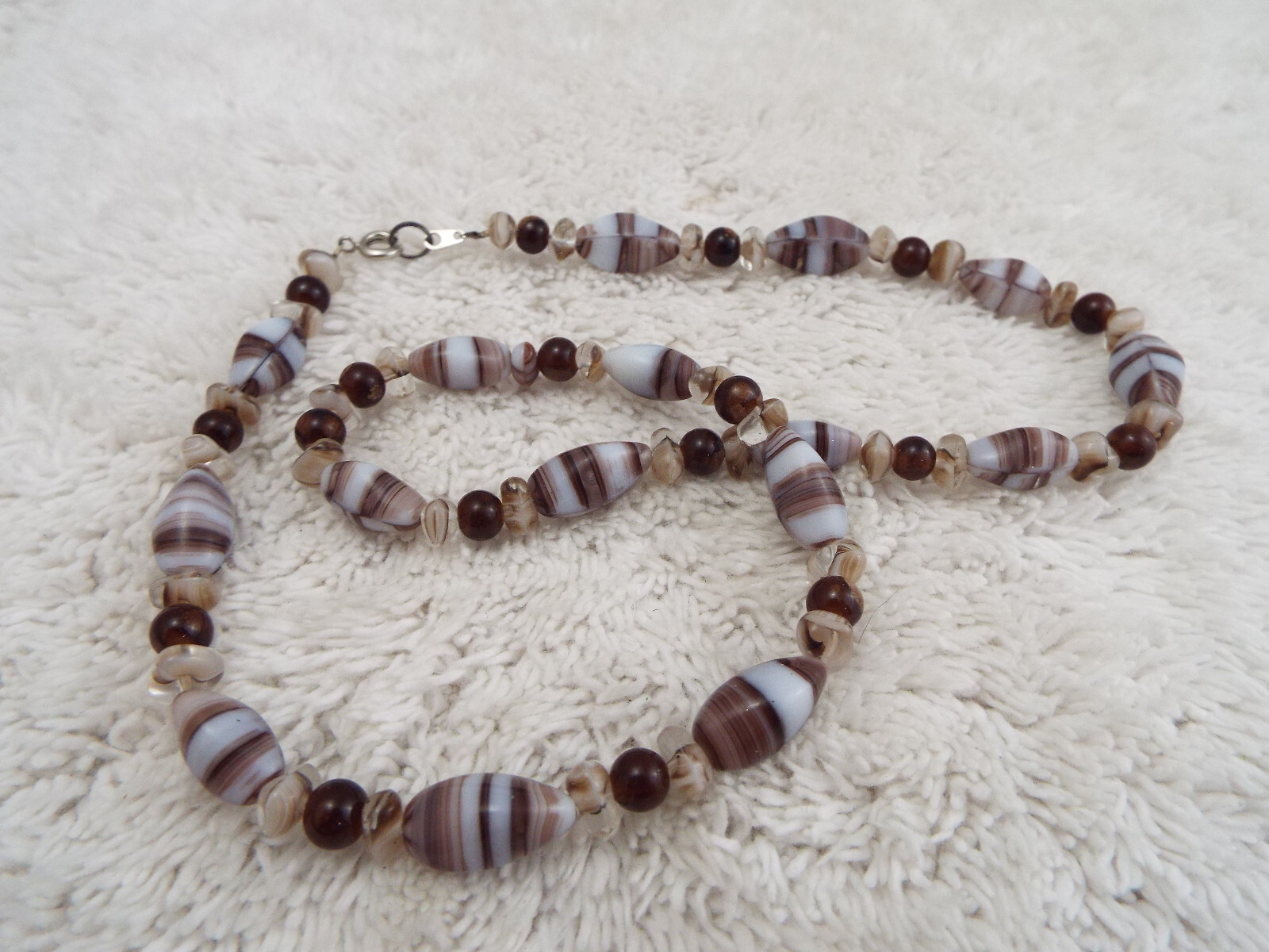 White Brown Glass Bead Necklace (B23)