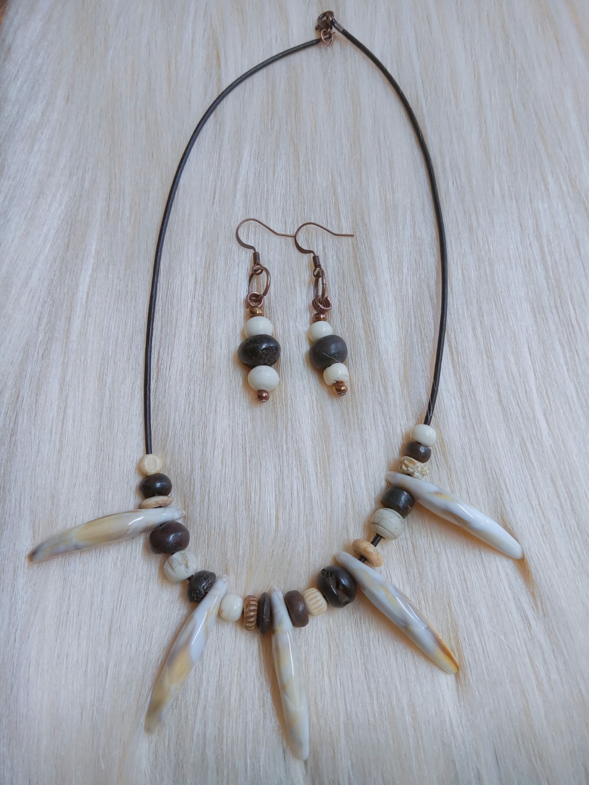 Imitation Wolf Teeth & Bone Bead Leather Necklace Set