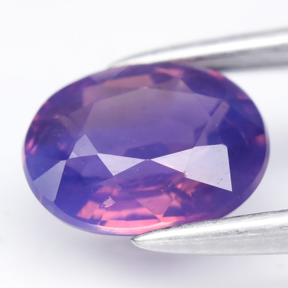 💎 1.20ct 6.7×5.5mm Oval Natural Purple Sapphire – Unheated, Mozambique Gemstone