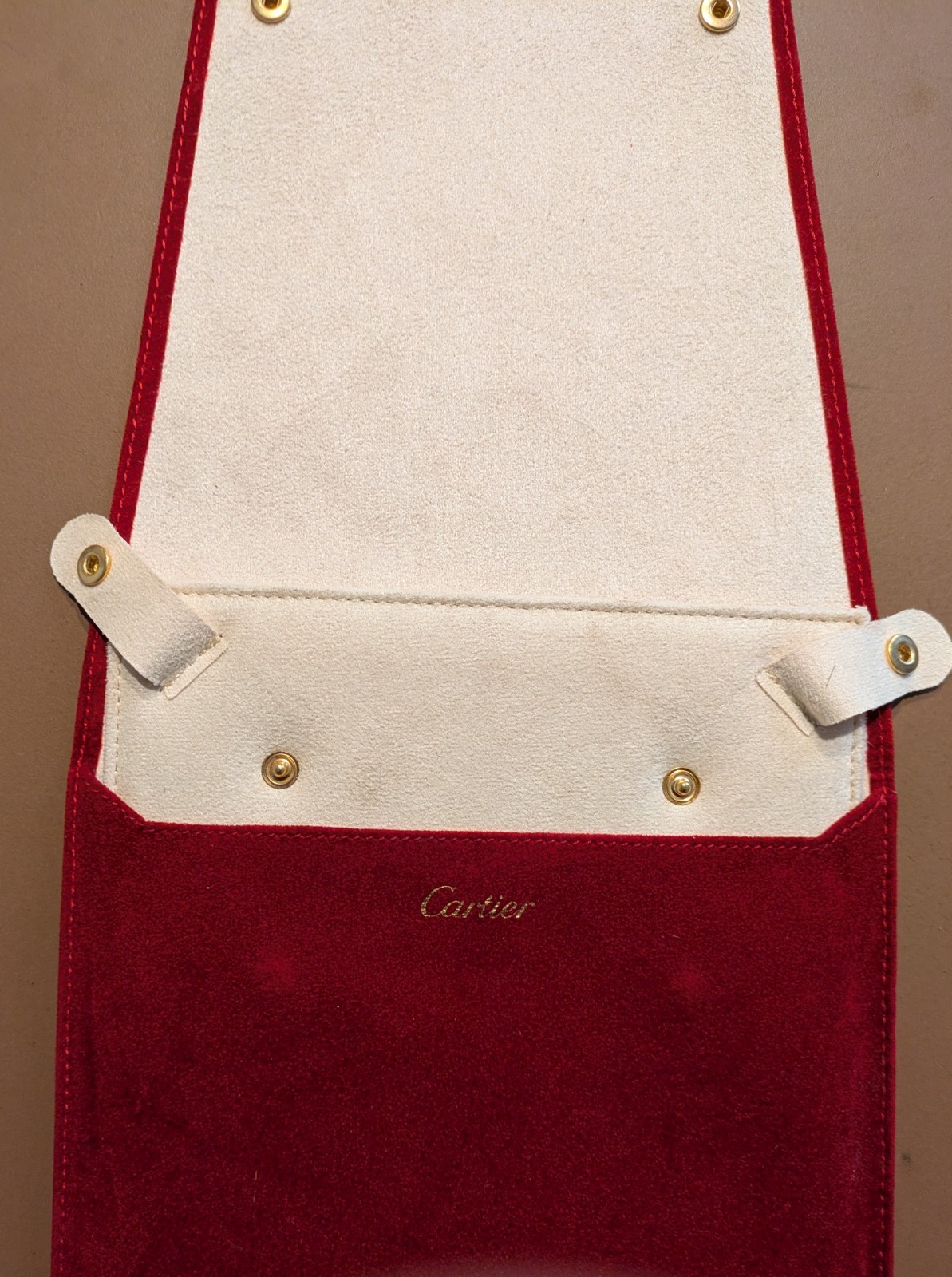 Cartier Travel Box for Red Velvet and Alcantara Beige Necklace 2250AJ
