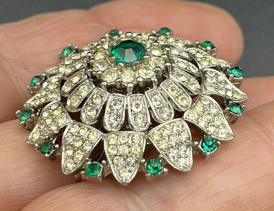 Vintage R.Mandle w/Crown Dome Brooch With Emerald Green and Clear Rhinestones