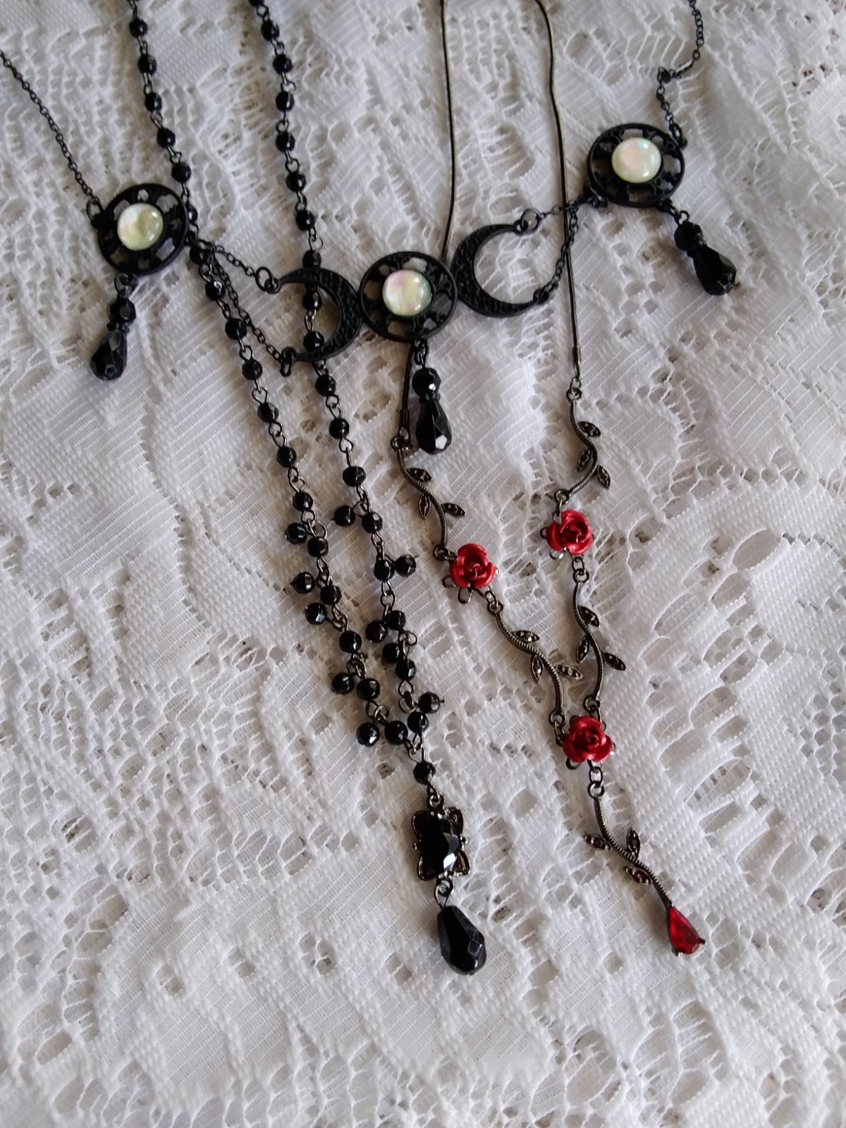 Vintage To Modern Tones Of Black Mixed 68 Piece Wearable Fashion Jewelry Lot