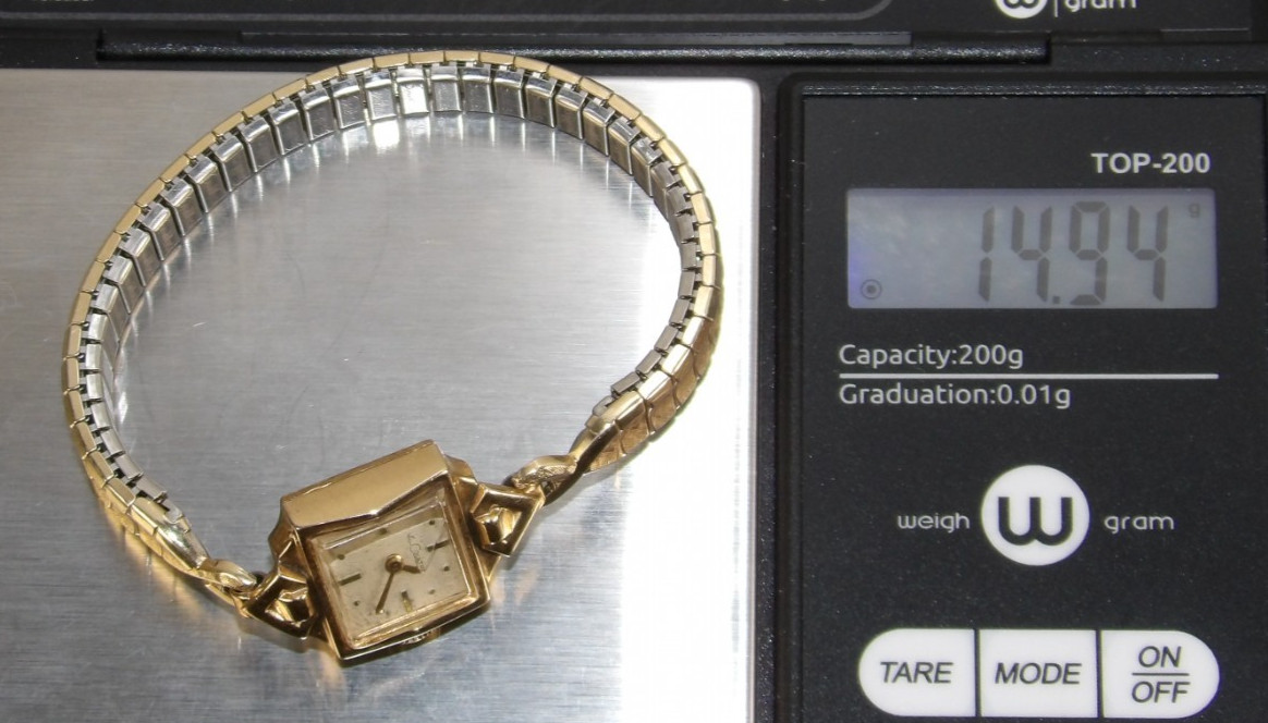 Le Coultre 10k Gold Filled Women’s Wind Wristwatch #31079536
