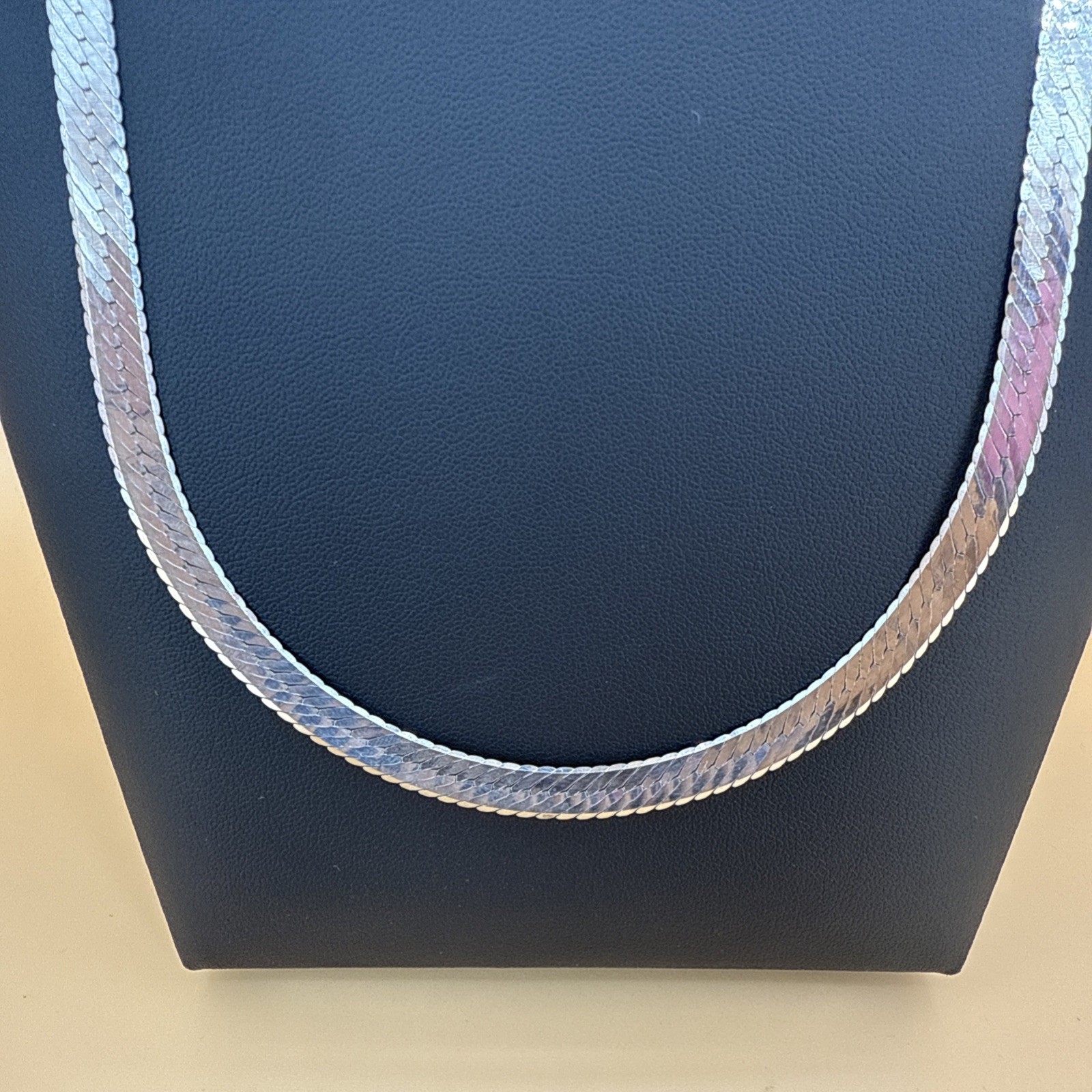 925 Sterling Silver 7mm Herringbone Necklace Italian Chain Approx 30″