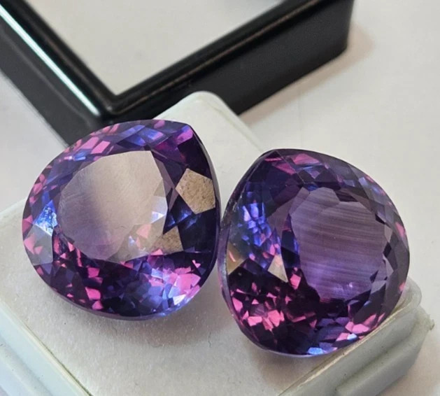 Colour Changing 38+ Ct Alexandrite Pear Cut Natural Pair Gemstone For Earrings