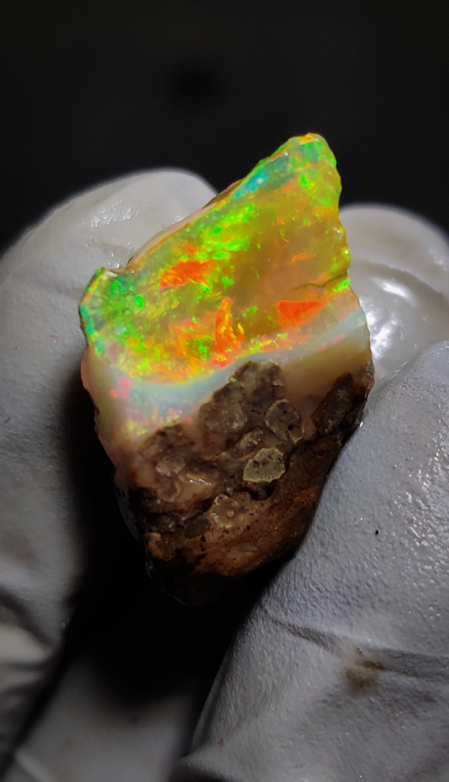 14 Ct ethiopian oil opal rough natural Welo fire Play Of Color Loose Gemstone