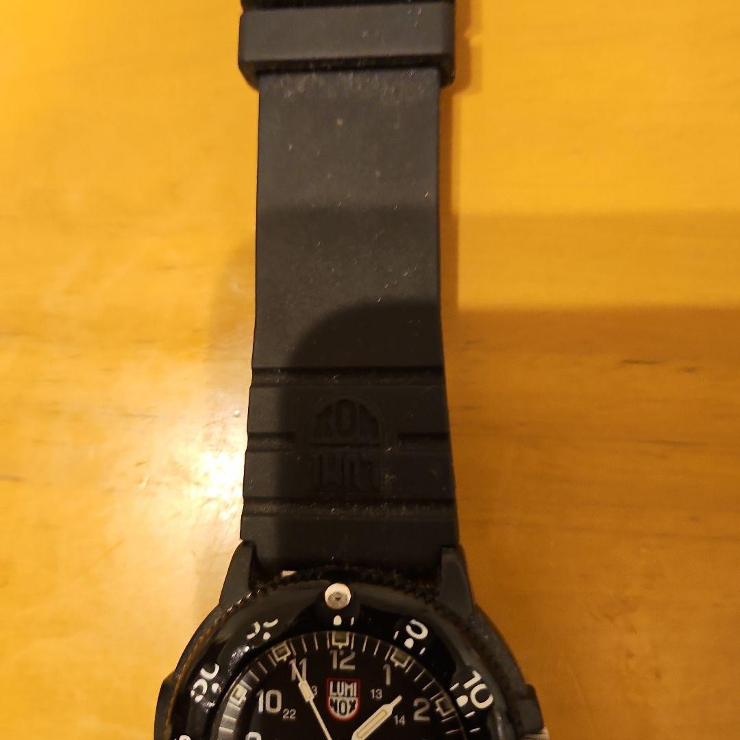 LUMINOX NAVY SEAL 200M Quartz Men’s Watch Black Military Style Rubber Band