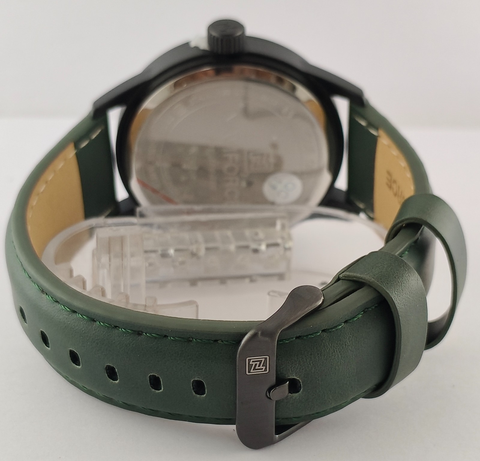 Naviforce Quartz Black Dial Date/ Day Excellent Working Men’s Watch Leather Band