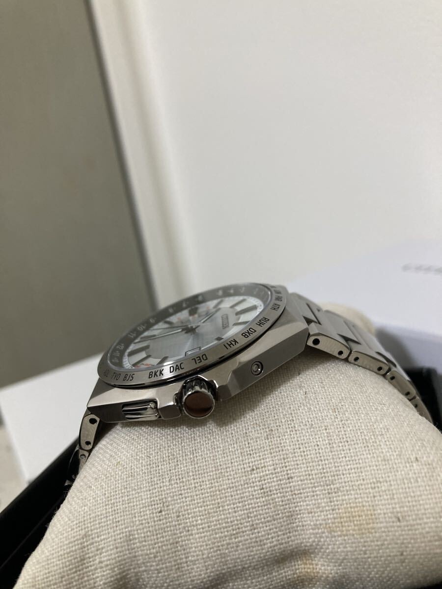 Citizen Men’s Attesa Actline Titanium Radio Solar Full Link CB0210 54A