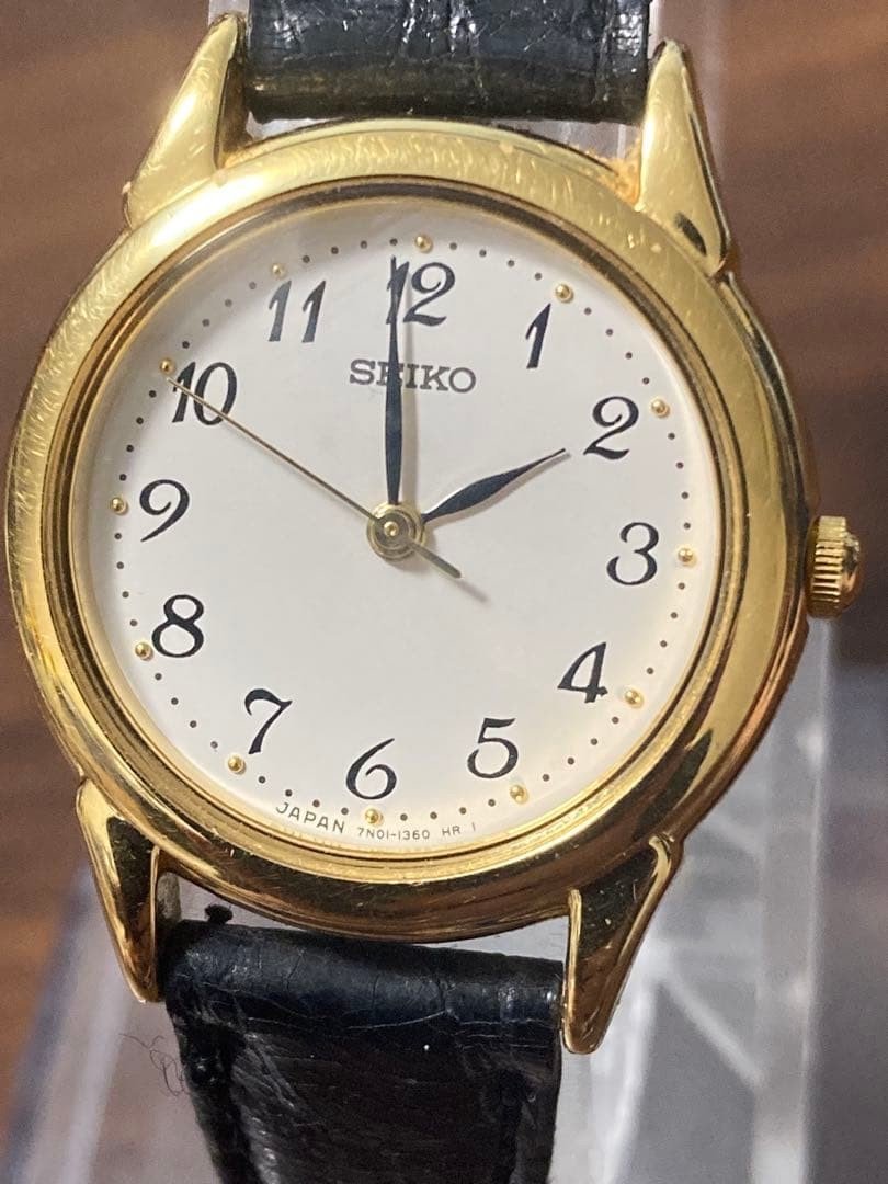 SEIKO Round Gold Color 7N01-6880 Watch From Japan