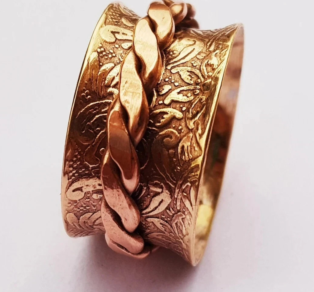 Solid Pure Copper Minimalist Healing Ring, Handmade, Unisex Concave Spinner Ring