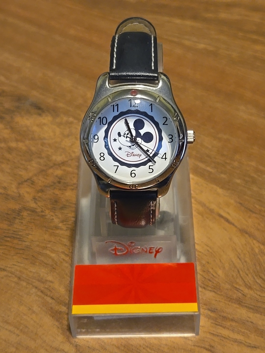 MICKEY MOUSE Disney Silvertone Black Band Watch SII MU0897