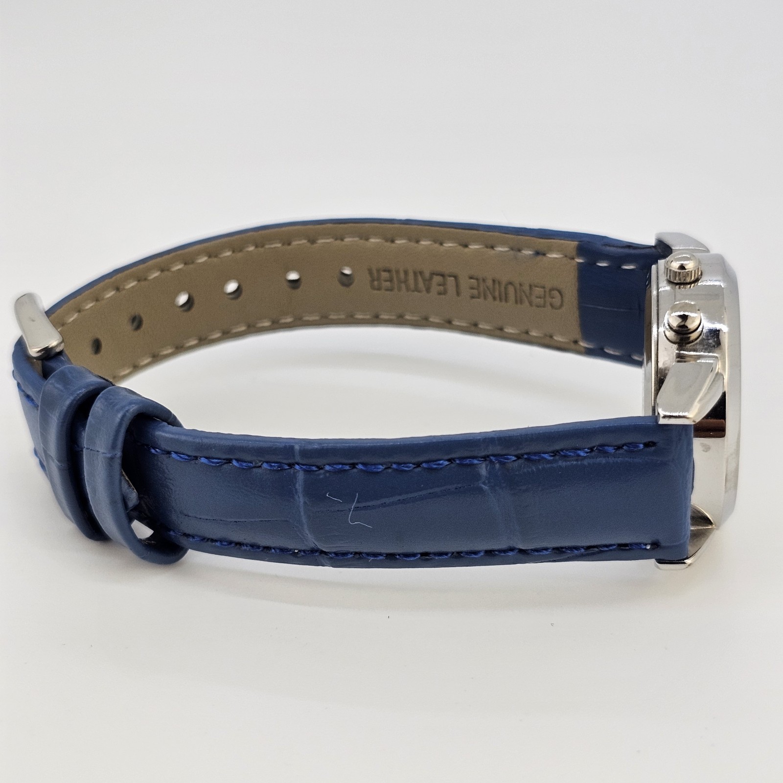 28MM Women Watch White Dial New Blue Leather Bands New Battery LIGHT NOT WORKING