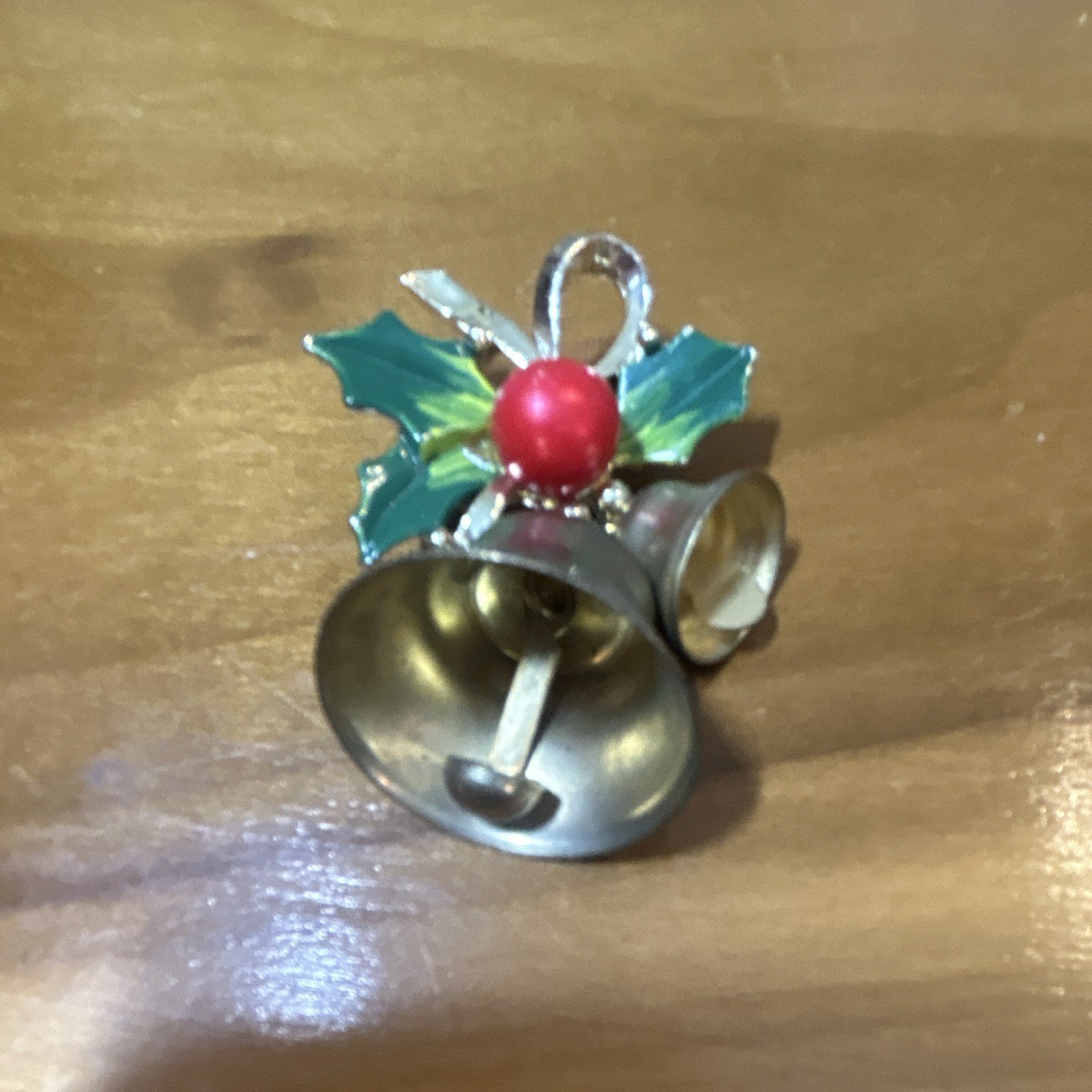 Vintage Christmas Holiday Brooch & Pin Mixed Lot 6 pc Metal Enamel Multicolor