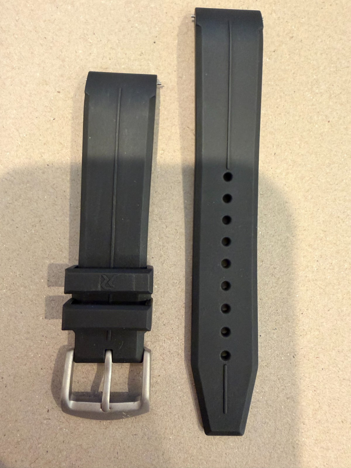 RZE HexaFlex FKM Rubber Watch Band, 20mm, BLACK W/ Titanium UltraHex Buckle