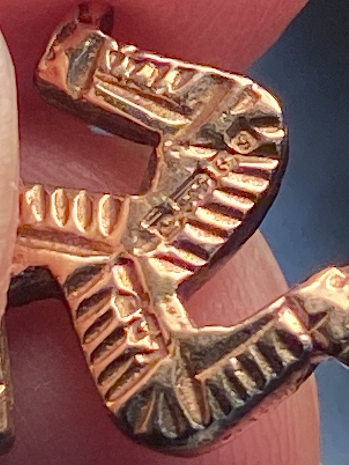 Vintage 1981 9ct Gold Isle of Man Manx Triskelion Charm LDP Birmingham 1.4g