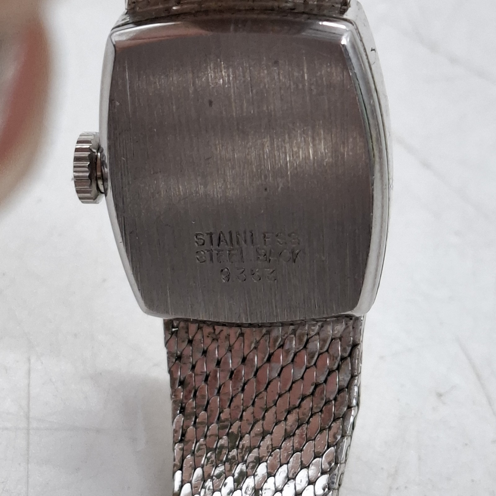 Bulova Ladies Watch Silver Tone Mesh Bracelet Strap Retro Dress Watch Vintage