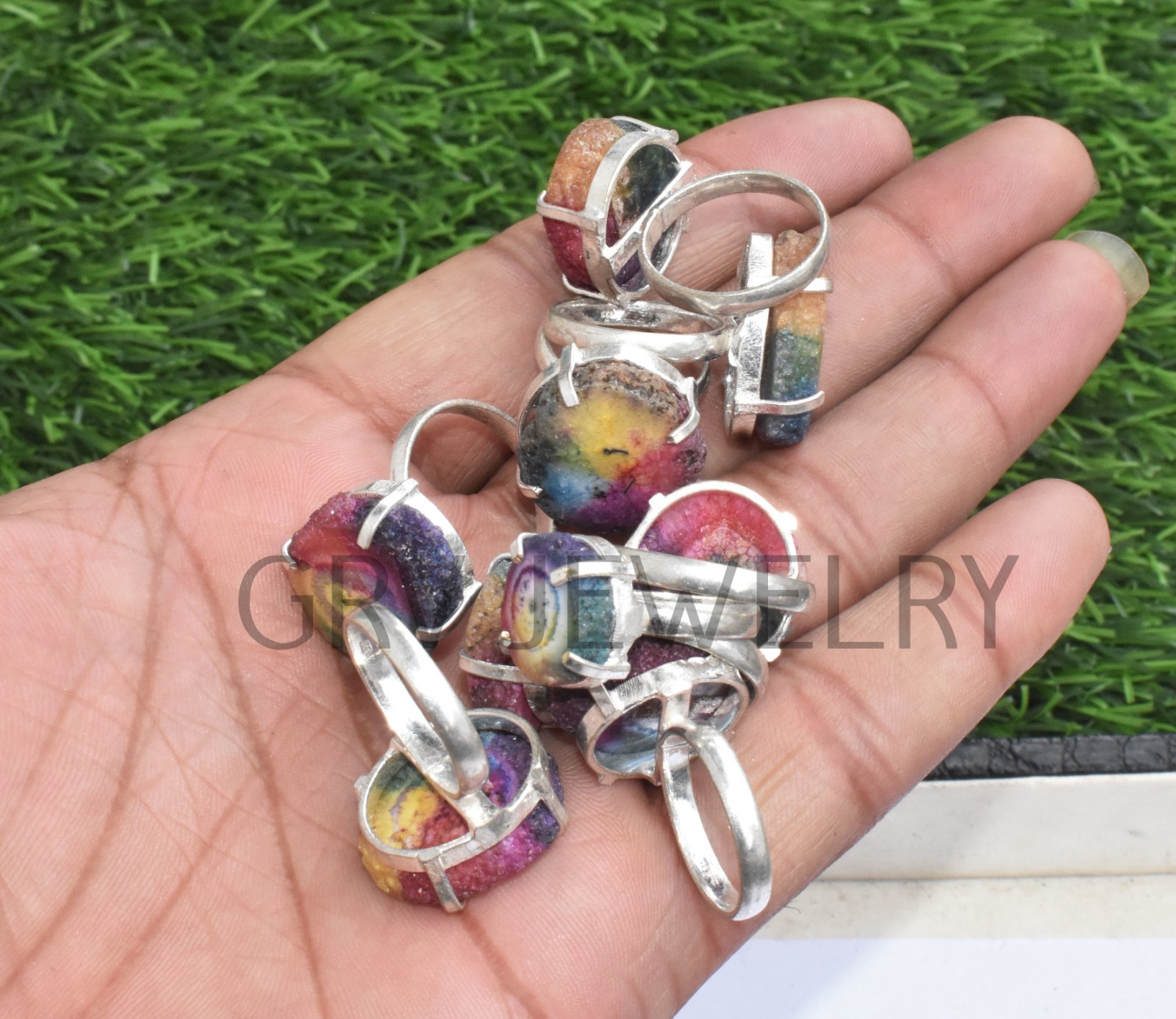 1-500 Pcs Natural Rainbow Solar Quartz In Rings Lot Bulk: Silver Plated Whr-70