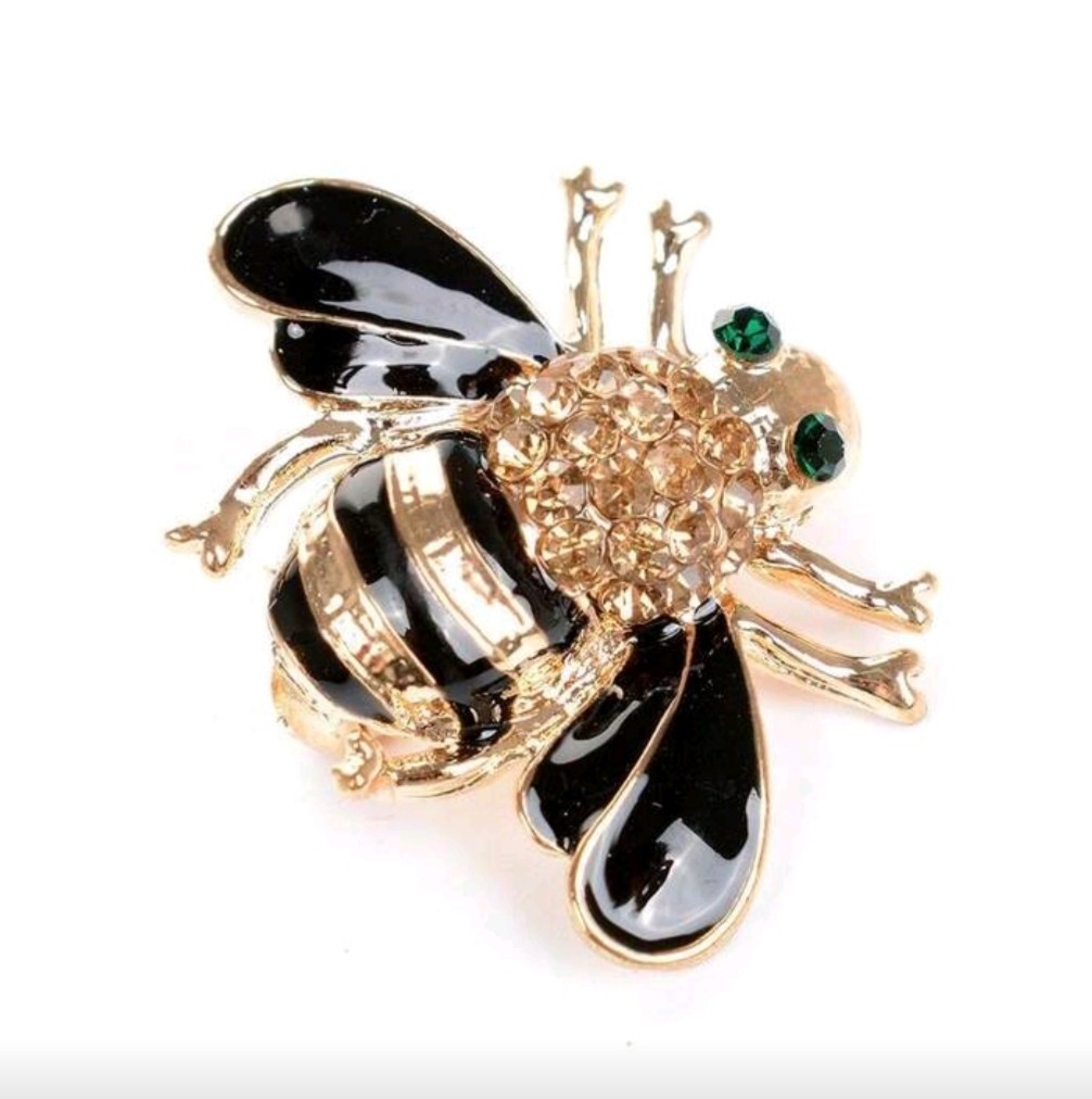 SMALL CUTE BEE BUG BLACK & GOLD LAPEL BROOCH PIN~BIRTHDAY GARDENER GIFT FOR HER
