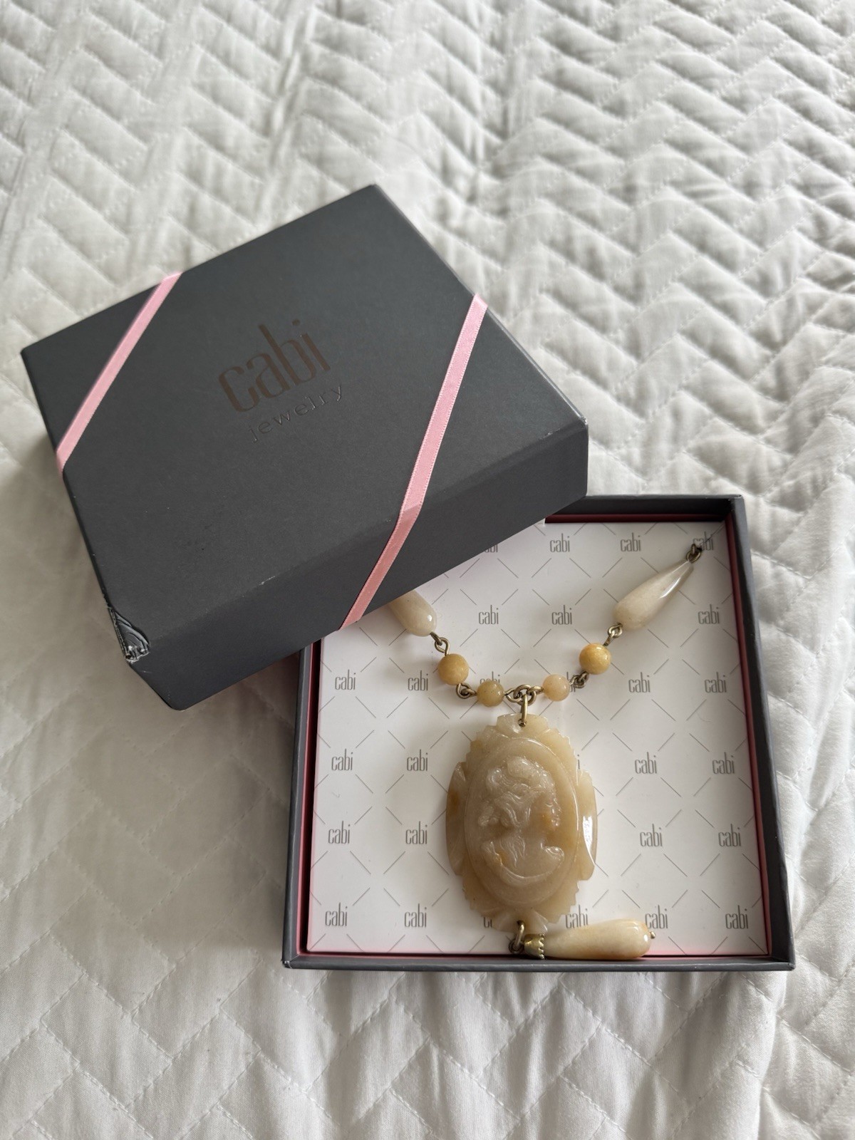 NWT Cabi Cameo Stone Pendant Long Necklace Grandmacore Victorian Style
