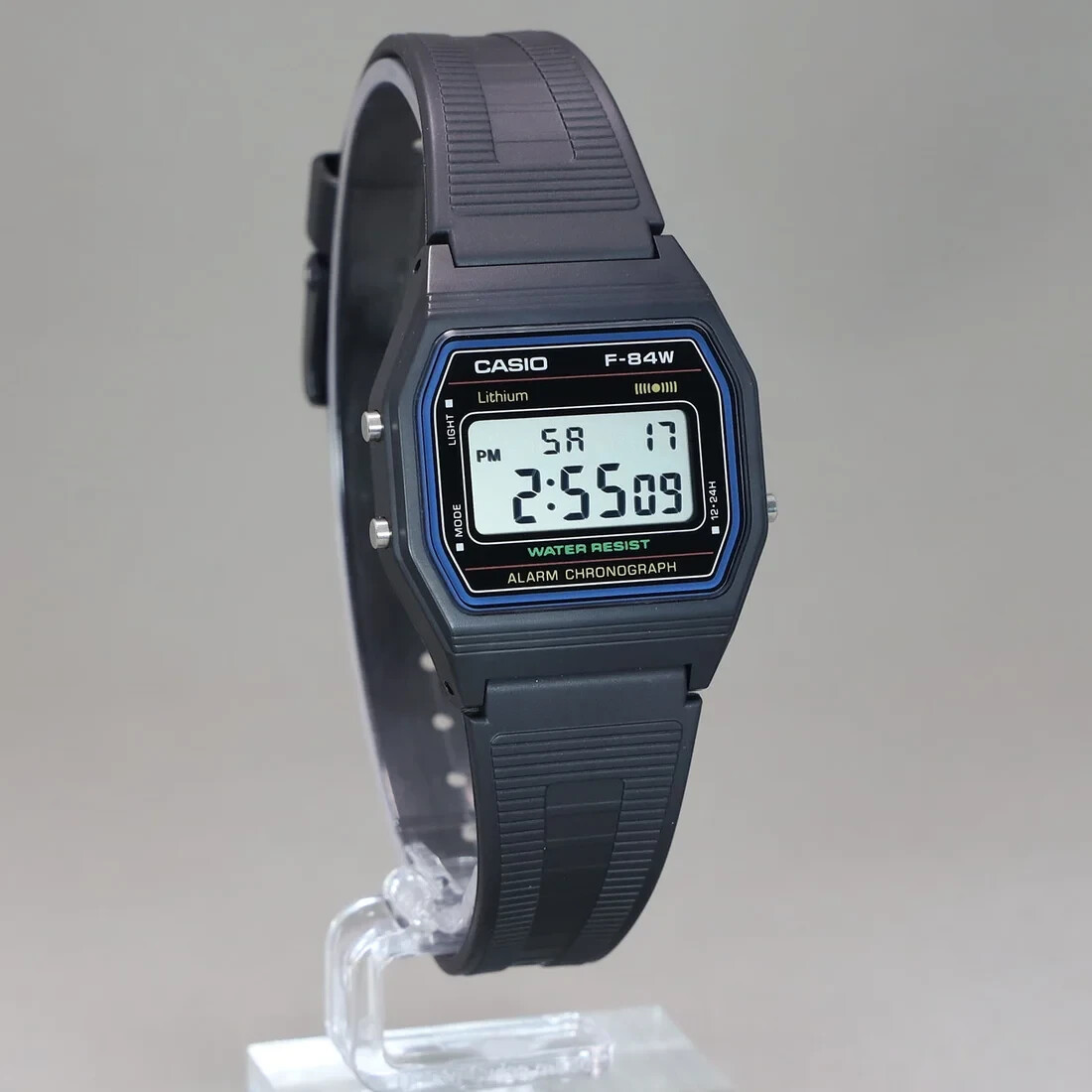 Casio Classic F-84W-1QJH Black Light Men’s Standard Digital Wristwatch Japan🔥