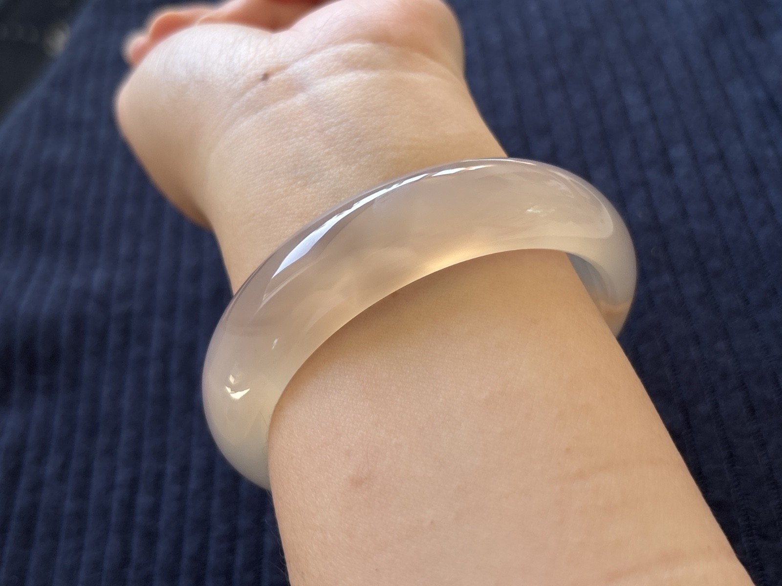 61mm Natural Cherry Blossom Agate Bangle Sakura Flower Quartz