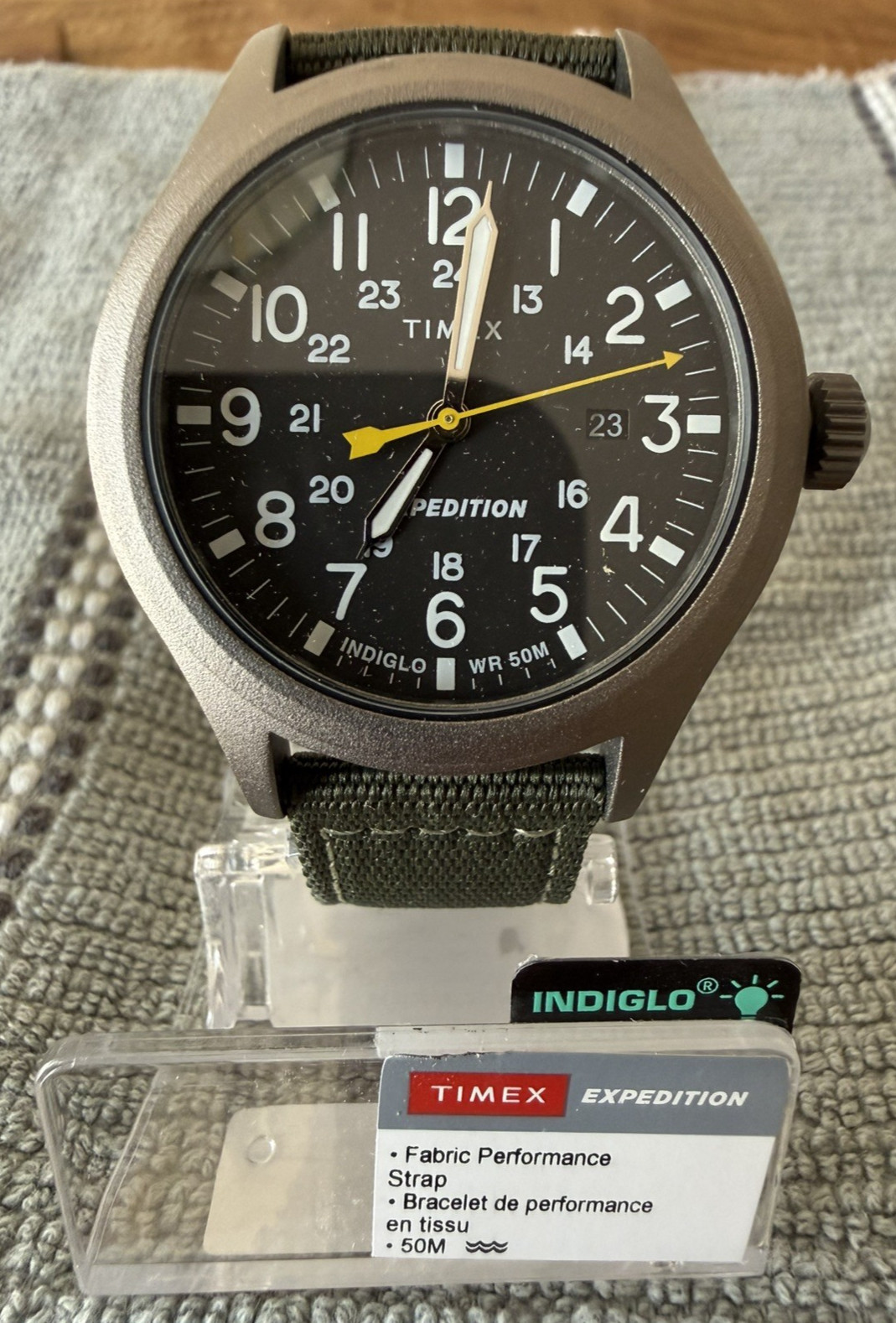 Timex Expedition Scout Watch T49961 – Green Strap / Black Dial – NEW IN BOX