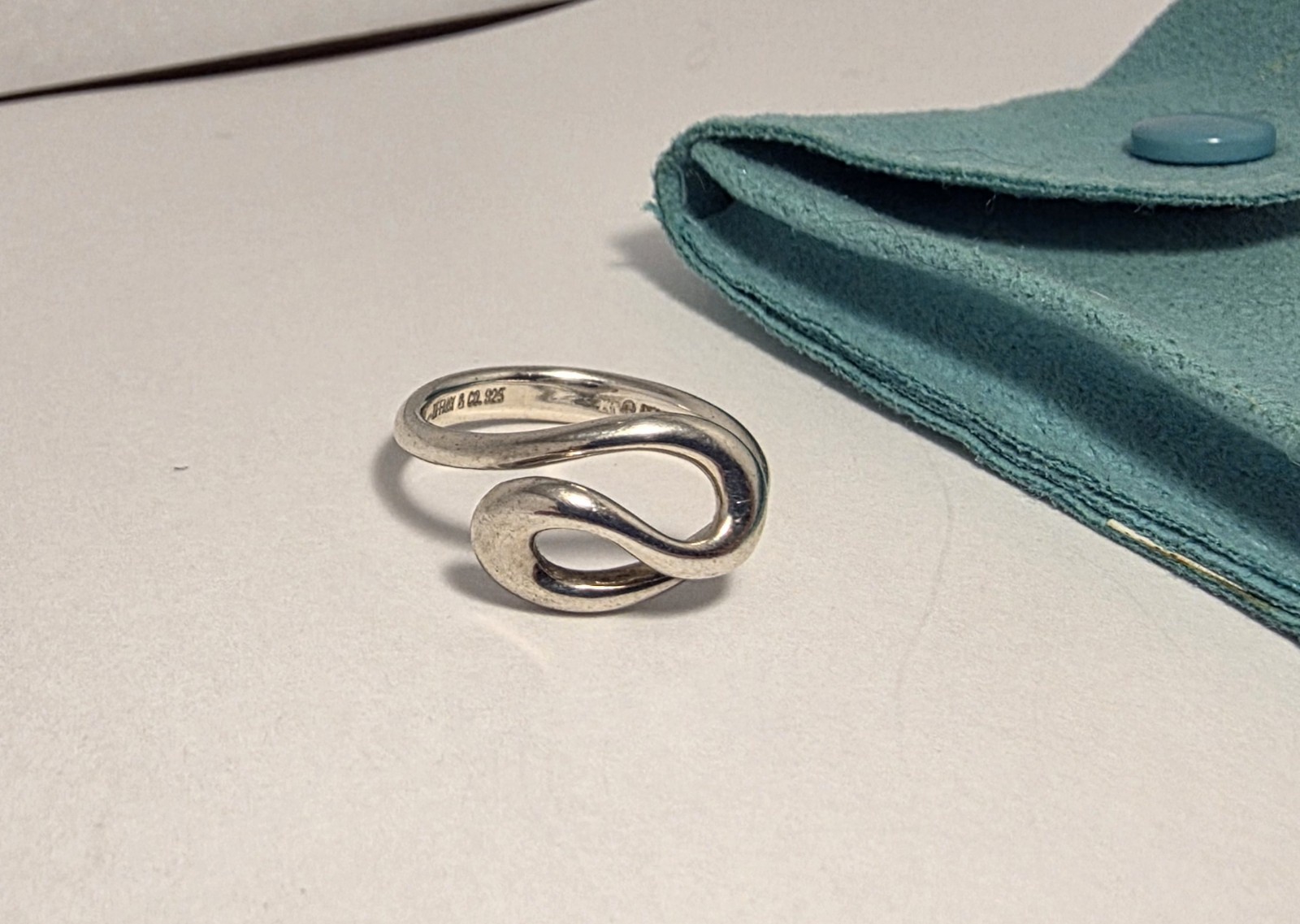 Tiffany & Co. Ring Vintage Elsa Peretti Open Wave Band Ring in Sterling Size 6