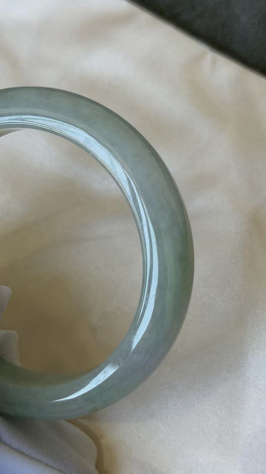 587: Official Certificate Grade A Pretty Natural Jadeite Bangle 56cm