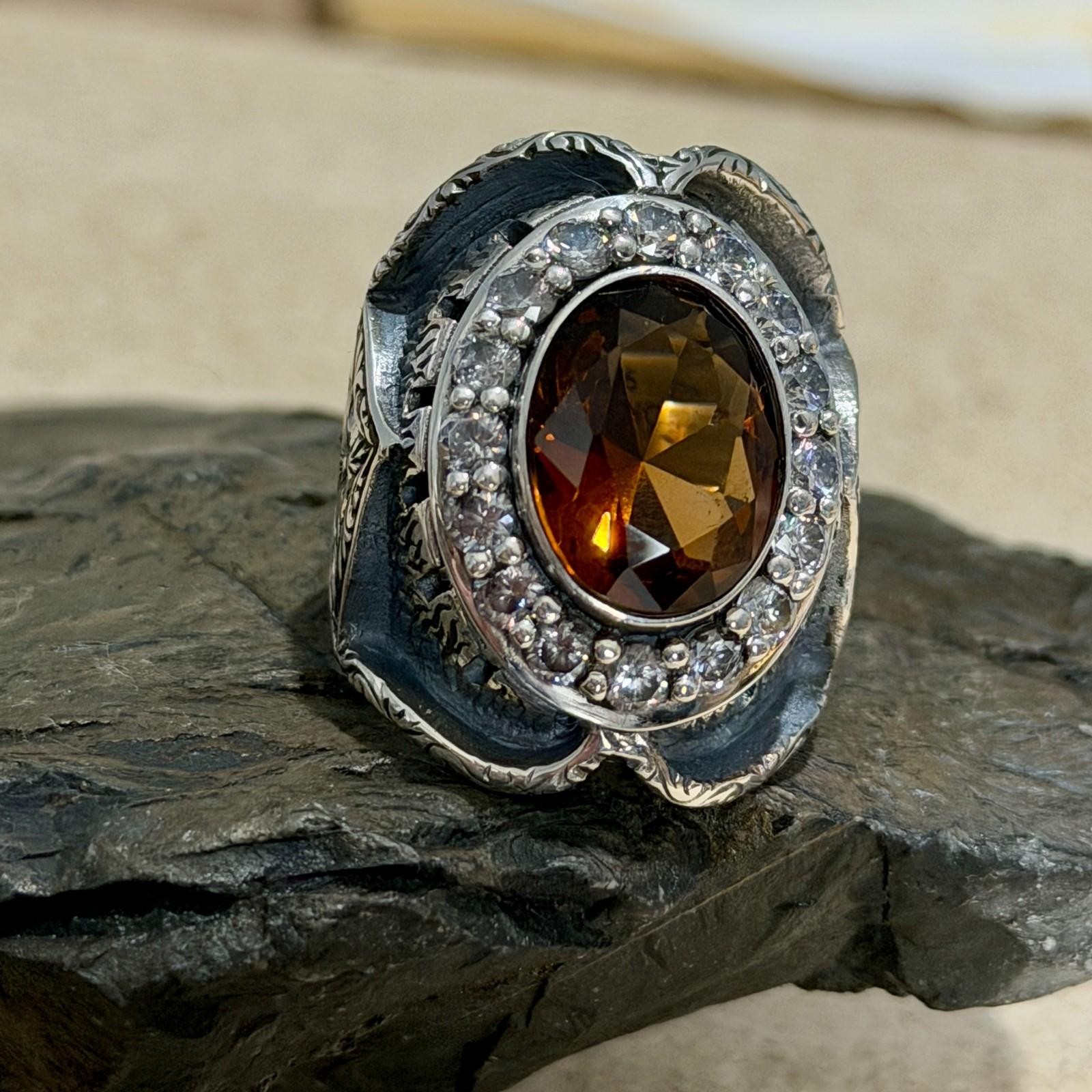925 Men Handmade Zultanite Alexandrite Gemstone Hand-Engraved Turkish Ring