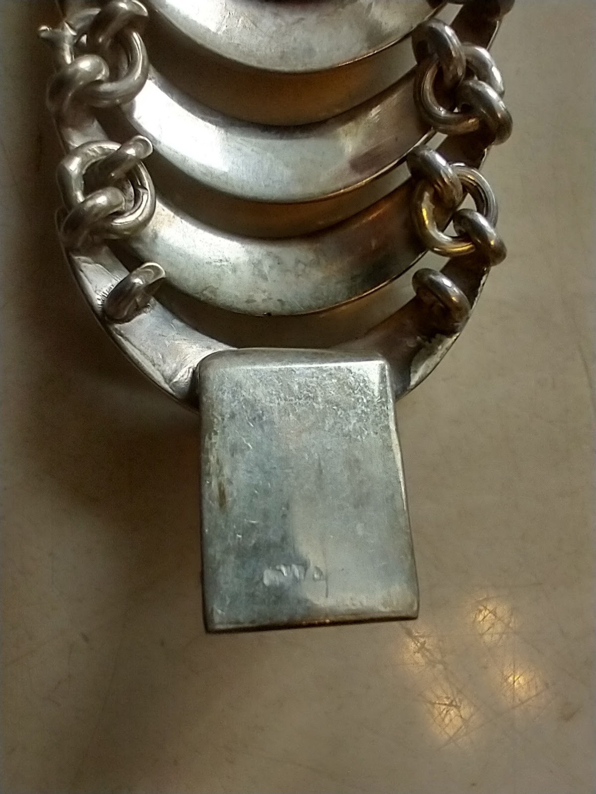 ELEGANT VINTAGE MEXICAN STERLING SILVER SEGMENTED BRACELET w/SAFETY CHAIN HEAVY