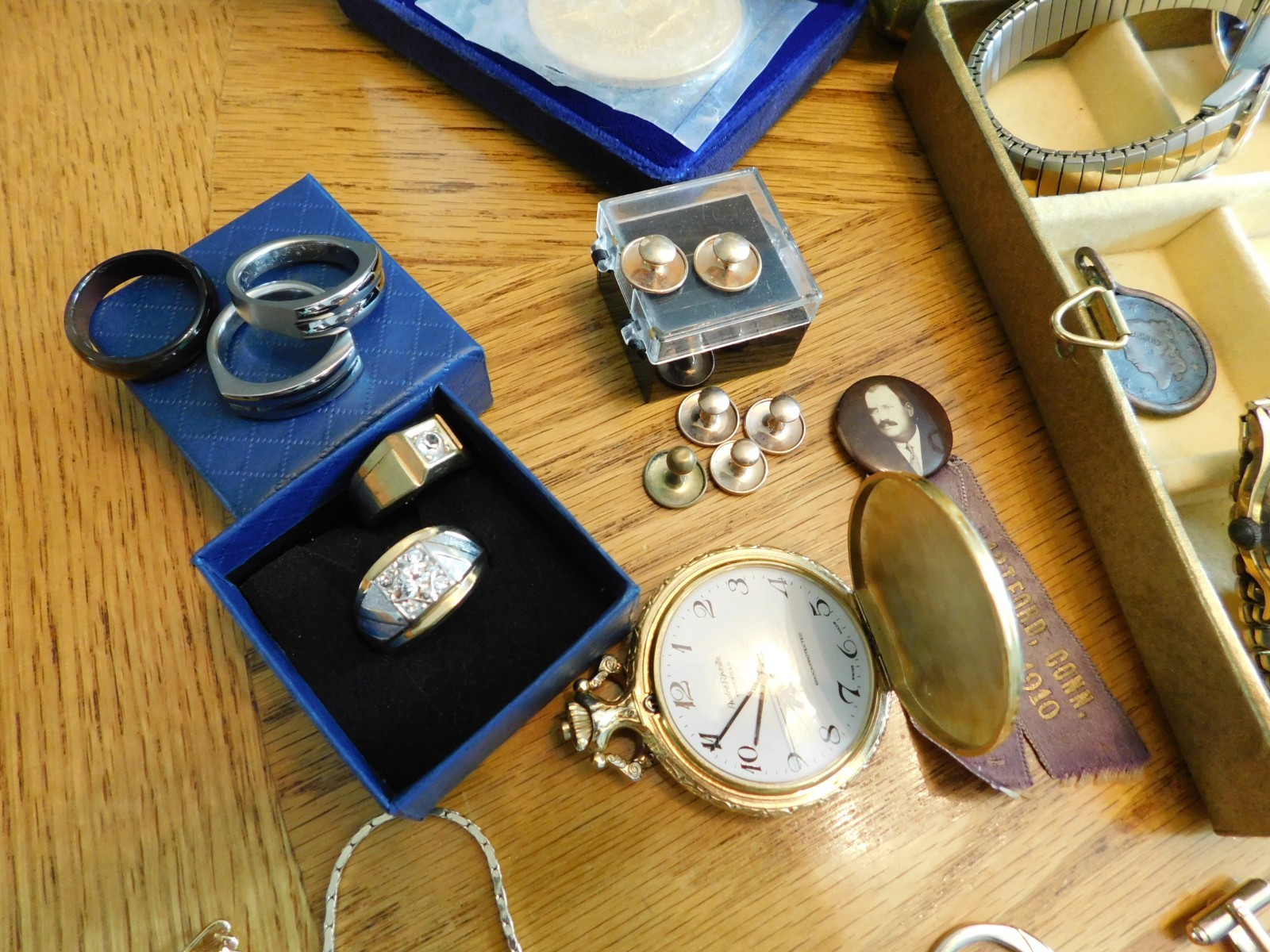 JEWELRY BOX LOT Mens Pins Necklaces Bracelets Chains Coins Watches Coins Tokens