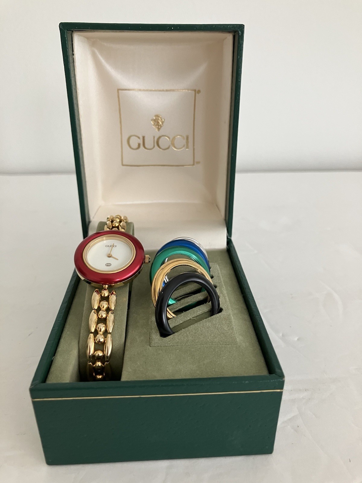 Vintage GUCCI Change Bezel 6 Color 11/12 Gold Watch! New Battery & Serviced!