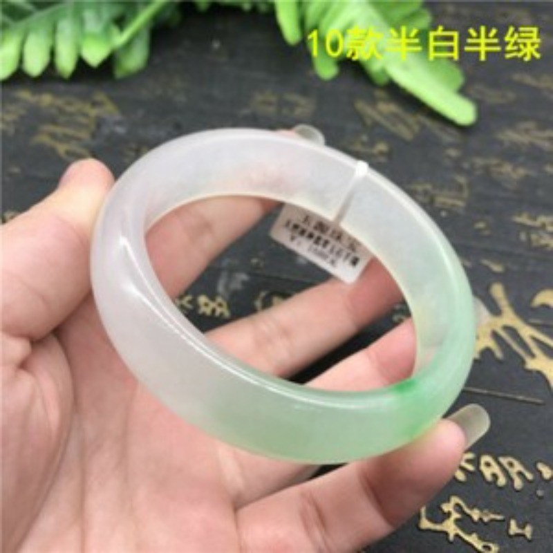 Fashion100% natural quartzite jade A ice floating green jade bracelet AAA