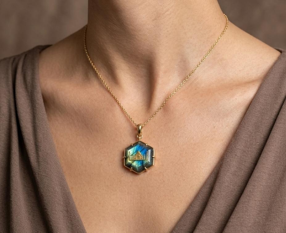 Natural Labradorite Taj mahal Pendant 925 sterling silver gold plated pendant