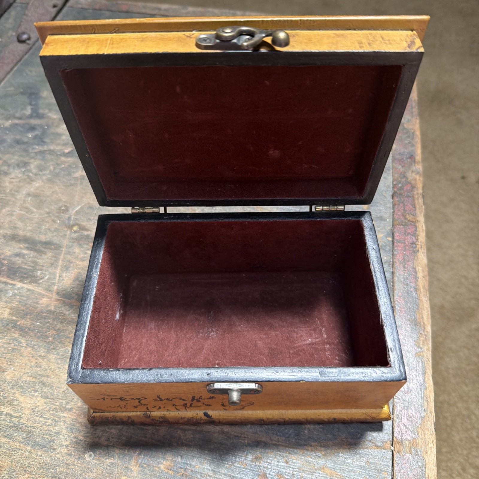 Vintage Handcrafted Wooden Jewelry Keepsake Box Treasure Chest Interior Mirror