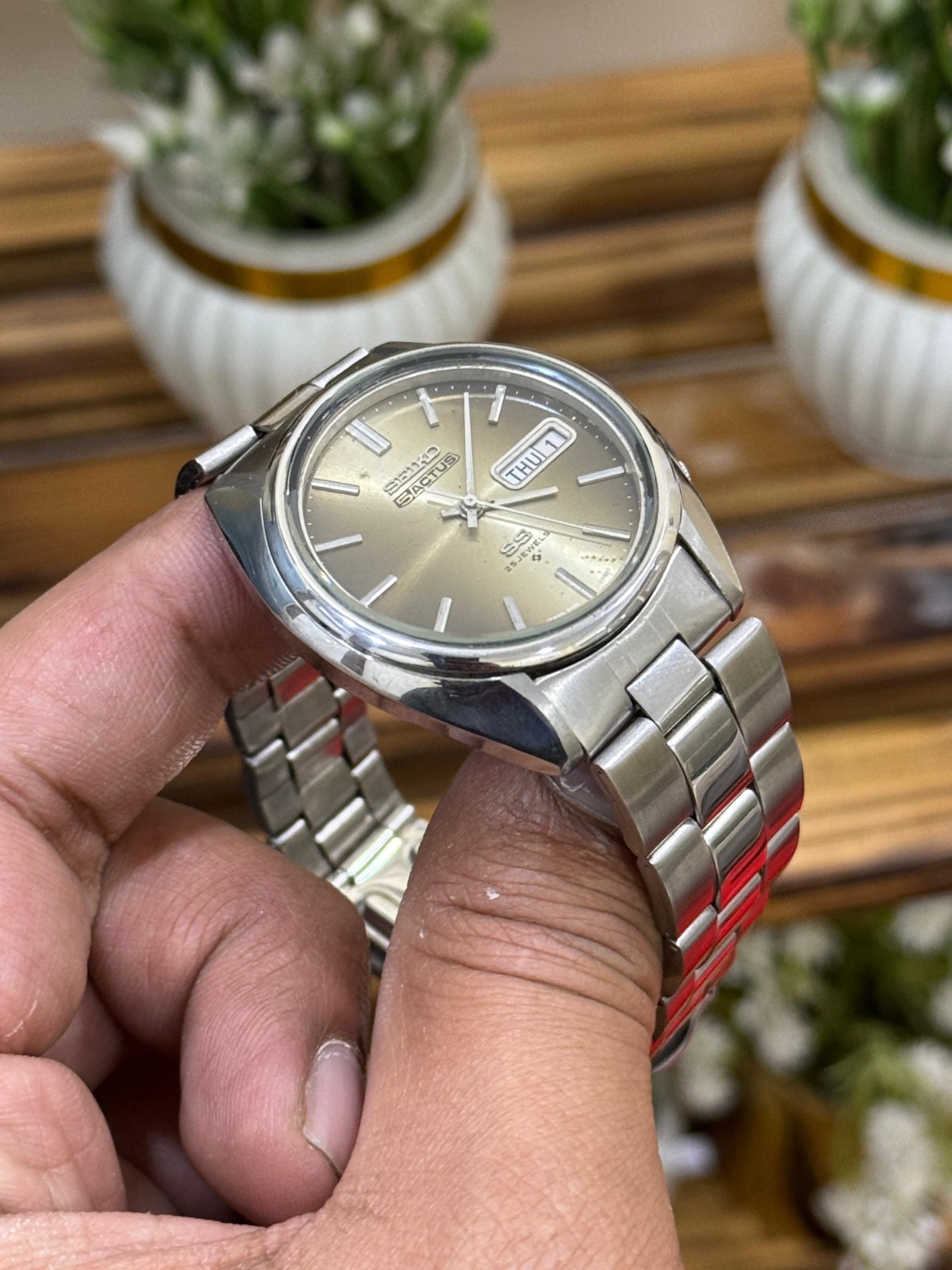 Vintage Seiko 5 Actus SS Automatic 6106 Brown Dial Wrist Watch for Men’s Japan