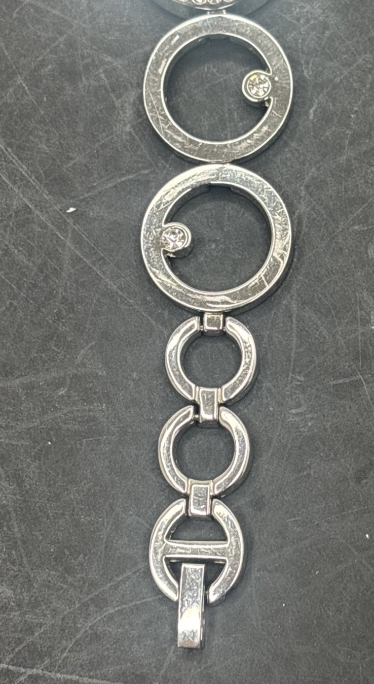 Vintage Silver Tone Circle Links Accutime Watch Corp No Numbers New Battery