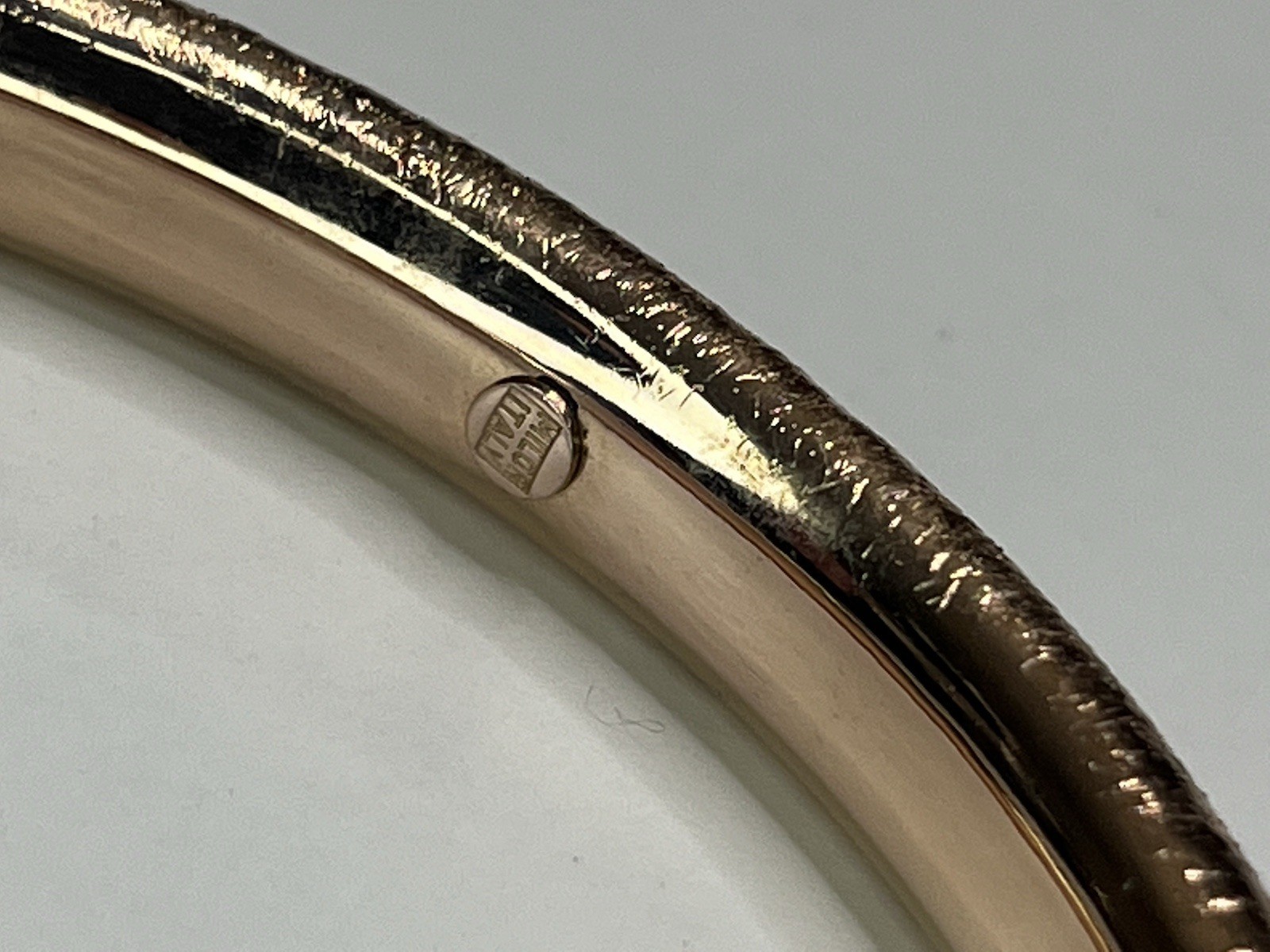 One Milor Italy 14K Rose Gold Over Resin Textured Bangle Bracelet 8”