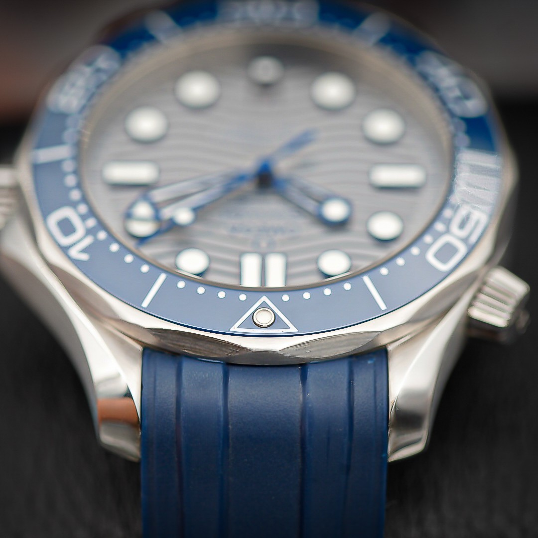 Omega Seamaster Diver 300M | 210.32.42.20.06.001 | 42mm | 2023 | Full Set