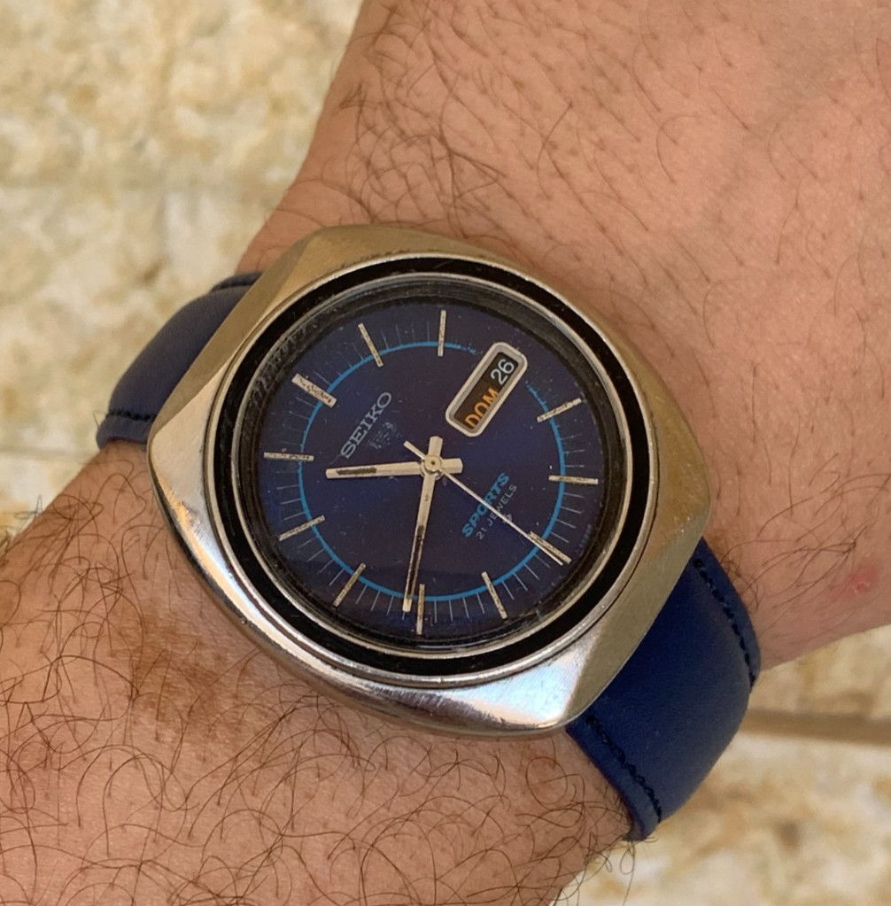 Vintage Seiko 5 Sports 6319-8070 Watch 1970s Blue Dial UFO Automatic 41mm Jumbo